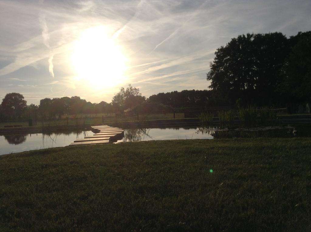 Bed En Boterham Hoeve Boord Ven Eersel Bagian luar foto